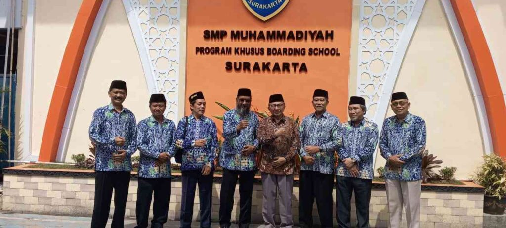 SMP Muhammadiyah PKBS Surakarta Resmi Diluncurkan 