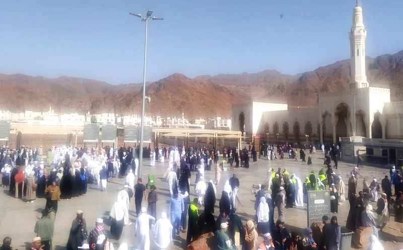 Lembah Jabal Uhud. Foto diambil dari atas Jabal Rumat, tempat di mana 50 pasukan pemanah ditempatkan dalam perang Uhud (Munahar)
