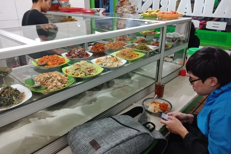 Dan Tuhan Pun Terpojok oleh Cinta Seorang Hamba