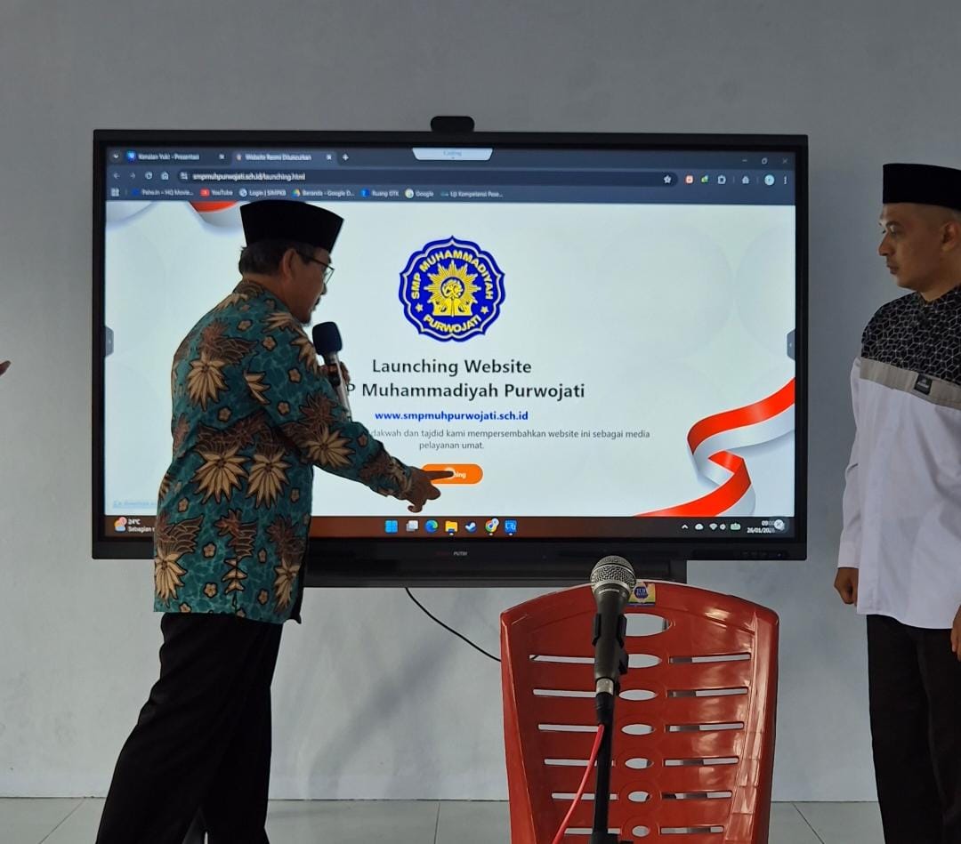 SMP Muhammadiyah Purwojati, Banyumas Mantapkan Dakwah Digital Lewat Website Sekolah