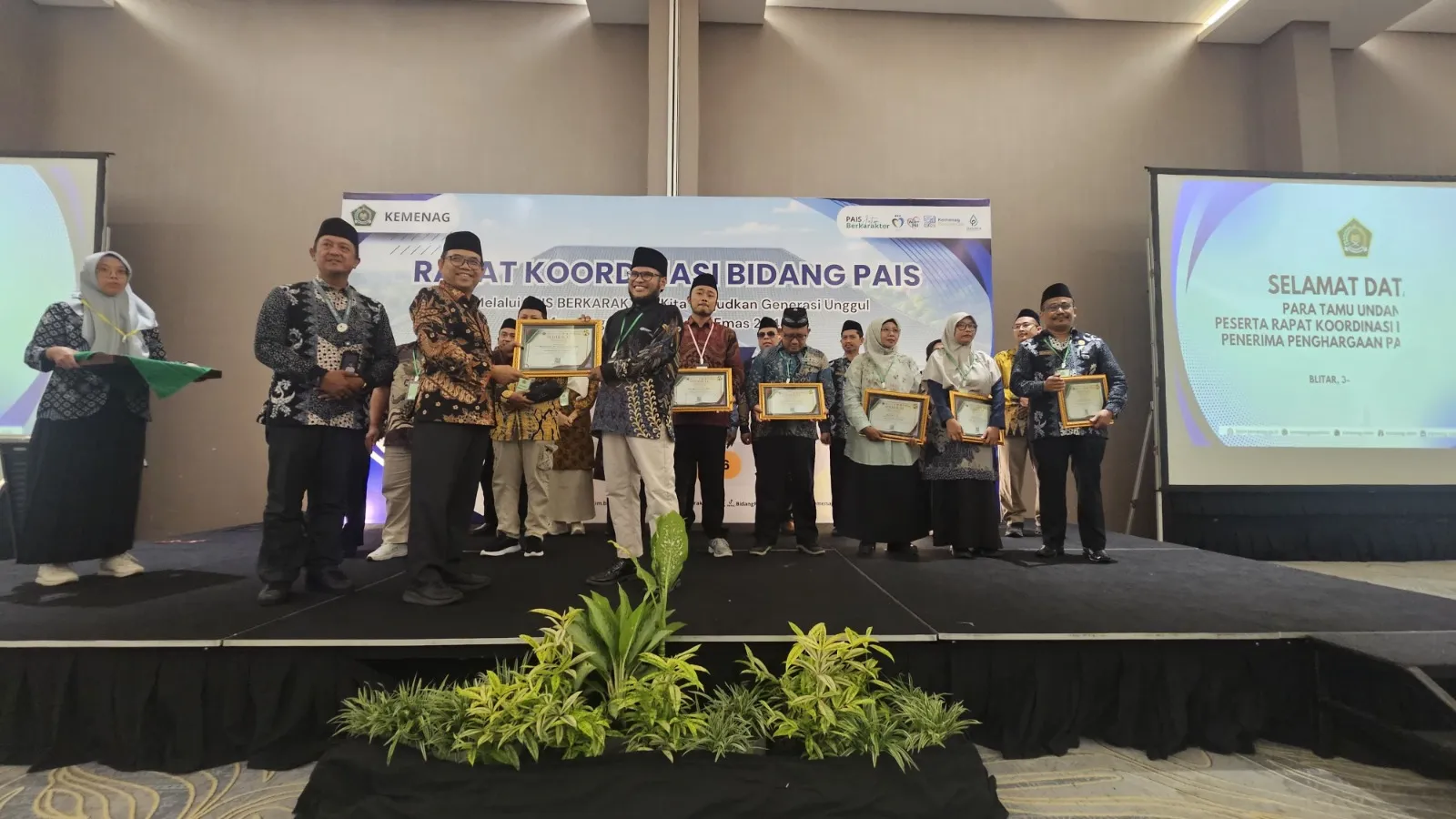 Mubaligh Muhammadiyah Raih Penghargaan Guru PAIS Tingkat SMA Terbaik se-Jawa Timur