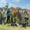 Green Action Mahasiswa KKN STIKES Muhammadiyah Bojonegoro, Tanam Pohon Bersama Warga Jatiblimbing