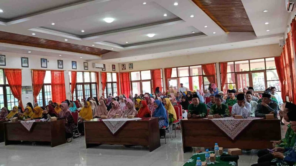 PCM Purwokerto Selatan Gelar Pengajian Selapanan dan Pentasyarufan Zakat di Karangpucung