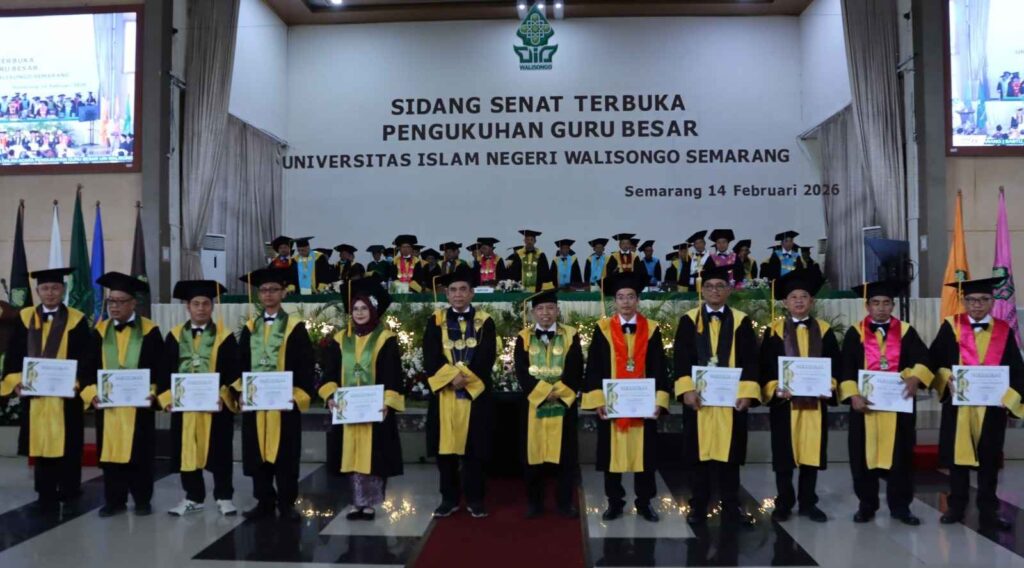 Sebanyak 10 Guru Besar UIN Walisongo Semarang usai dikukuhkan. (ist)