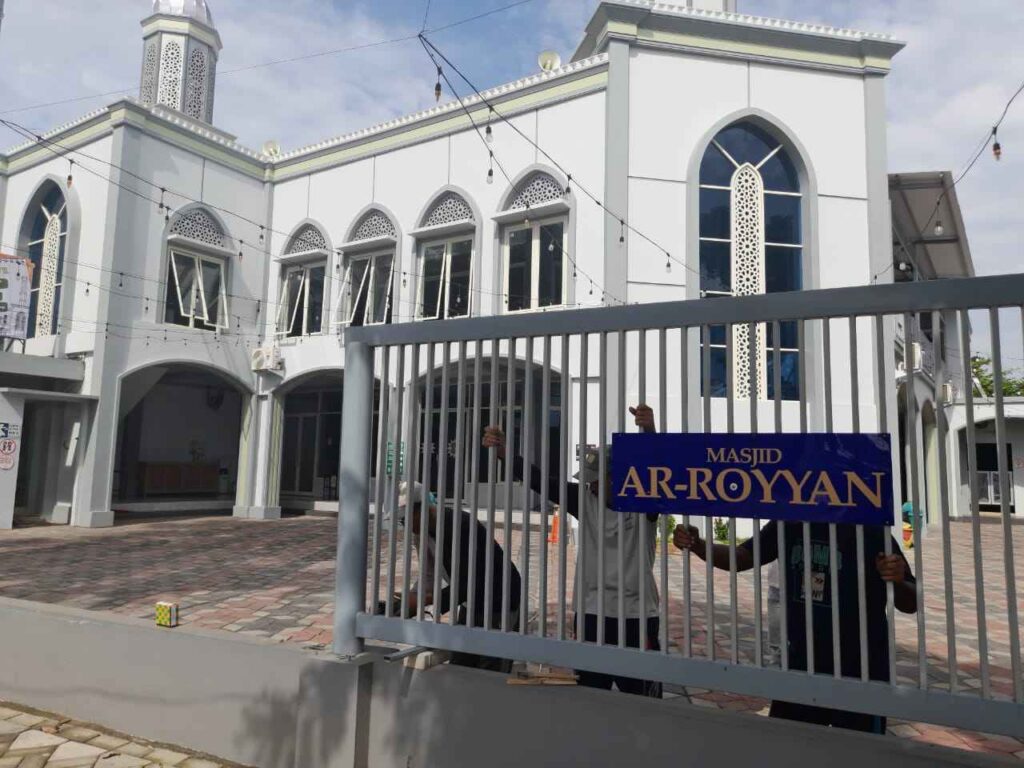 Bongkar Pagar, Buka Hati: Masjid Ar Royyan Buduran Wujudkan Konsep Ramah Musafir