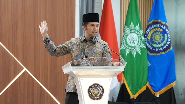 Wakil Gubernur Jawa Timur, Emil Elestianto Dardak.
