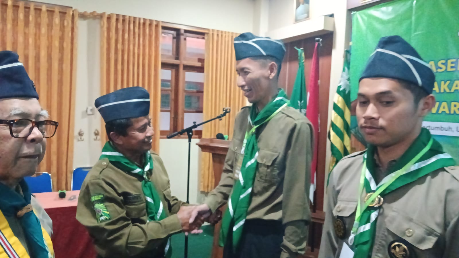 Orientasi Wakasek dan Pelatih HW Surakarta: Landasan Membangun Generasi Berakhlak Mulia