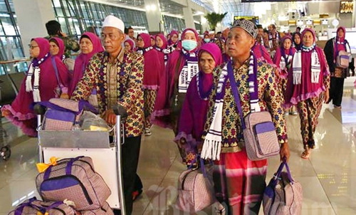 ilustrasi jamaah umrah saat berada di bandara Jakarta.