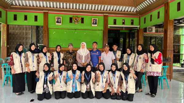 Mahasiswa KKN usai menyelesaikan program. (ist)