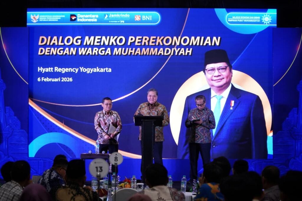 Menko Perekonomian, Airlangga Hartarto dalam dialog bersama warga Muhammadiyah. (ist)