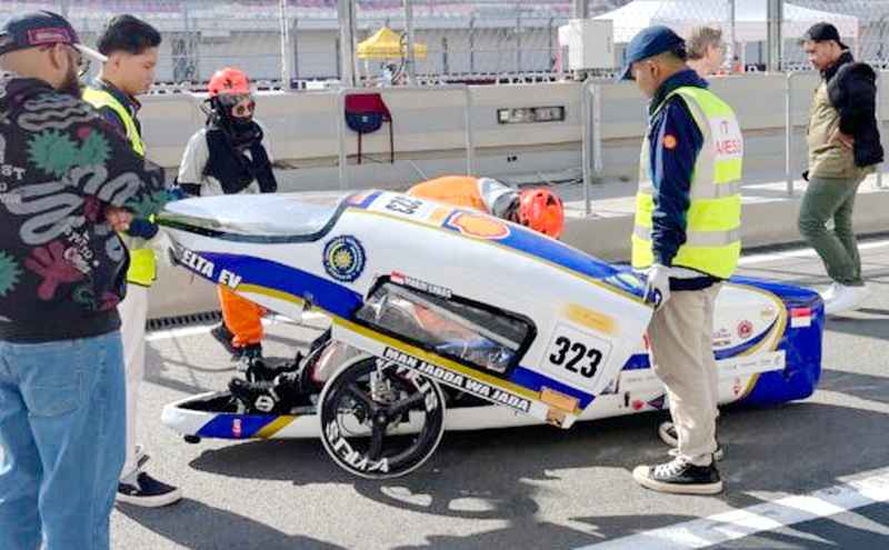 Delta EV sedang menjalani inspeksi sebelumikut race di lintasan Lusail International Circuit, Doha, Qatar . (ist)