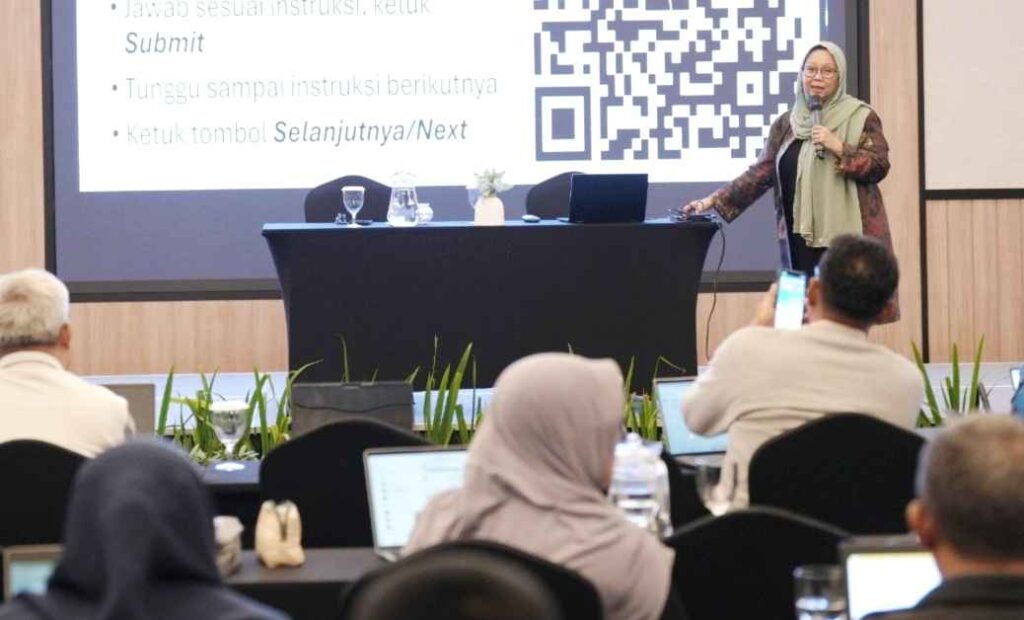 Alissa Wahid saat menjadi pembicara pada seminar tentang Kekuatan Moderasi Beragama.(ist)