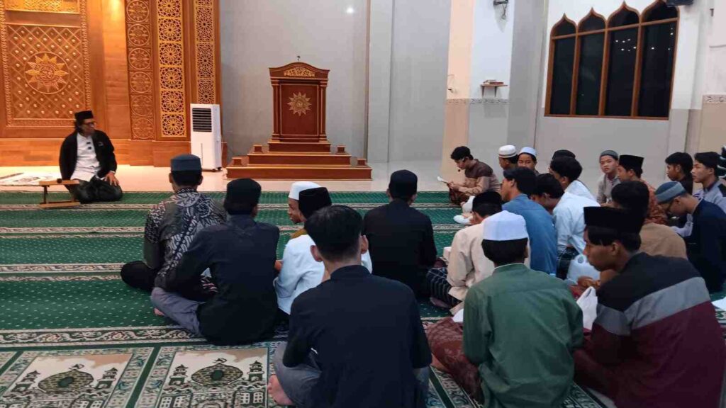 Tarawih Bersama, Muhammadiyah Surakarta Perkuat Kader Muda