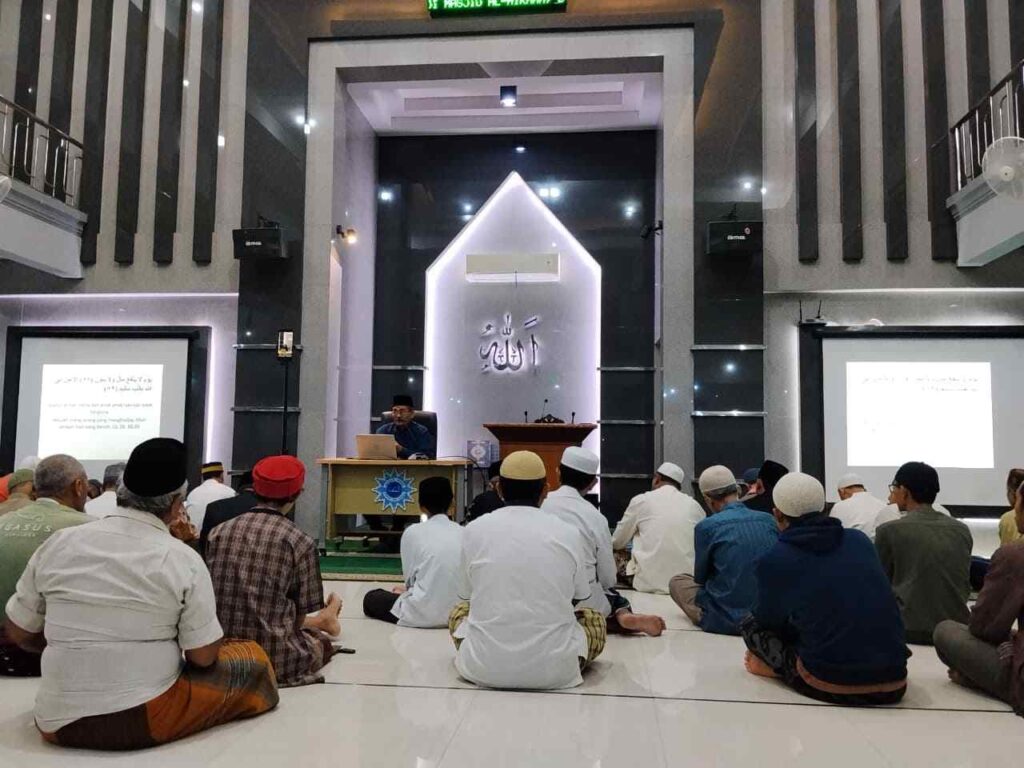 Kajian Subuh Ramadan PRM Sumorame, Menjaga Hati di Bulan Suci