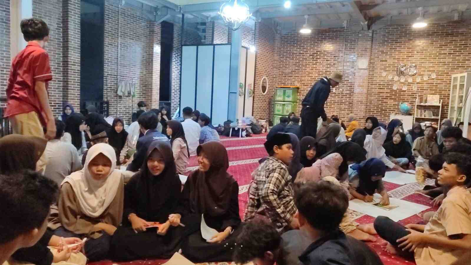 Menyemai Benih Kebaikan: SMP Muh 2 Purwokerto Gelar Taruna Melati 1