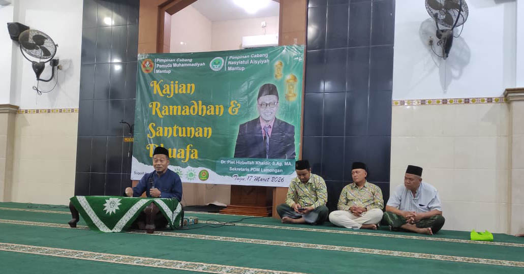 Kajian Ramadan di Mantup, Sekretaris PDM Lamongan Ajak Jemaah Perbanyak Syukur dan Istighfar 