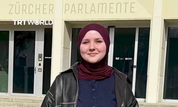Vera Celik berhasil memecahkan rekor sebagai anggota dewan kota termuda dalam sejarah Zurich, Swiss.(ft: TRT World)