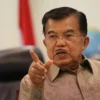 Jusuf Kalla Himbau Masjid Baca Qunut Nazilah untuk Kedamaian Dunia