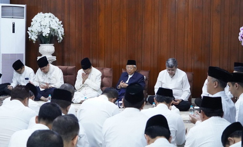 Menag Nasaruddin Umar bertemua dengan pakar dan praktisi ekonomi Syariah. (ist)