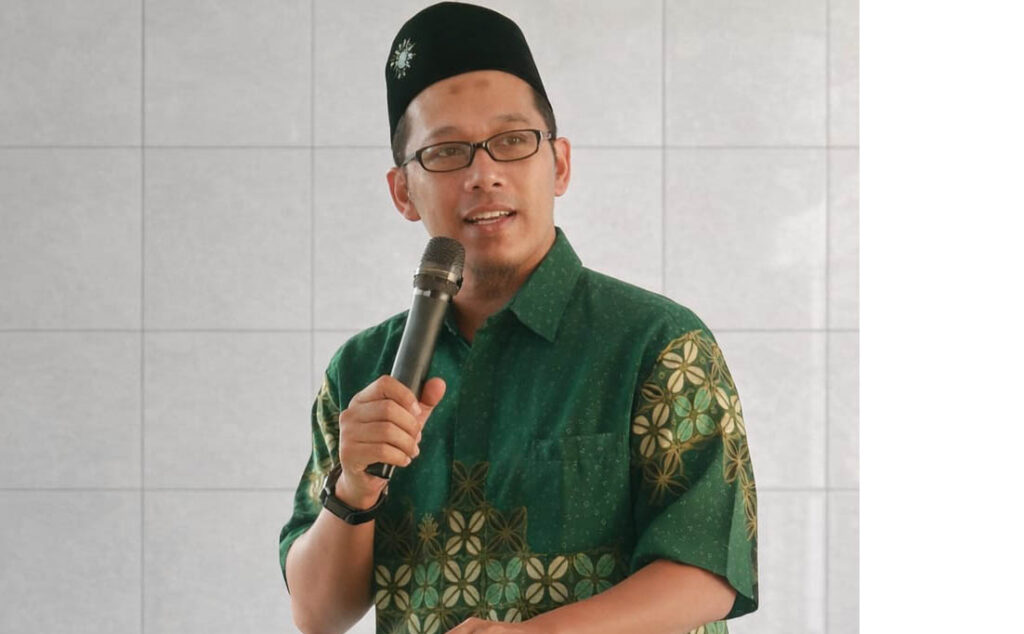 Khutbah Salat Gerhana: Perkuat Imam dan Amal Saleh
