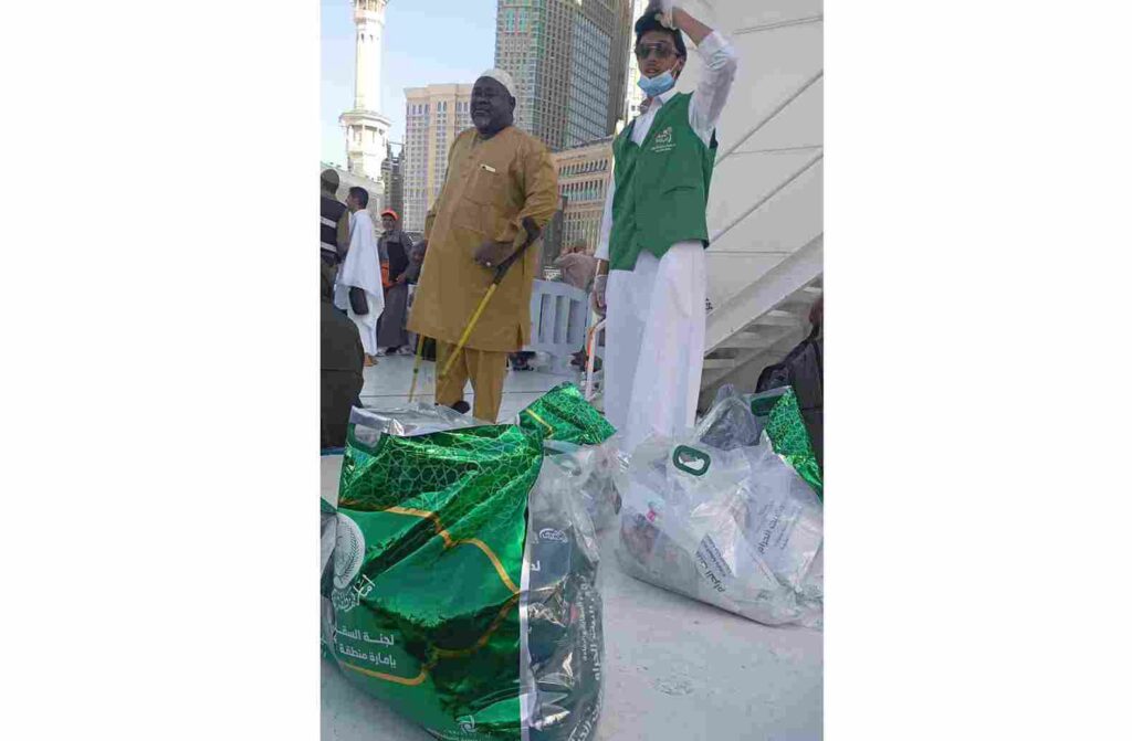 Tradisi Sedekah: Upaya Mendekatkan Diri kepada Allah di Akhir Ramadan