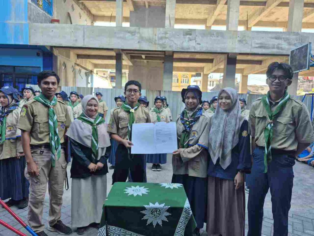 Menjaga Nyala Api Semangat: Era Baru Kepemimpinan GSK HW SMP Muhammadiyah 15 Boarding School Surabaya