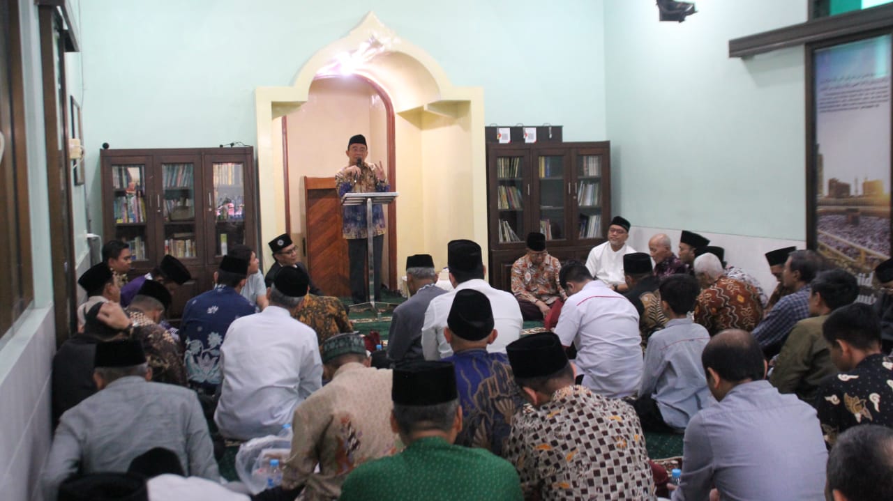 Pengajian PCM Lowokwaru: Prof Muhadjir Tekankan Pentingnya Naik Kelas dari Islam ke Iman