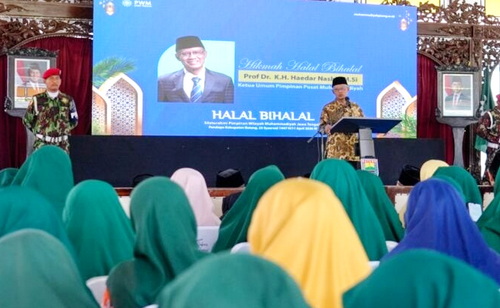 Ketua Umum PP Muhammadiyah Haedar Nashir, dalam halalbihalal PWM Jateng. (ist)