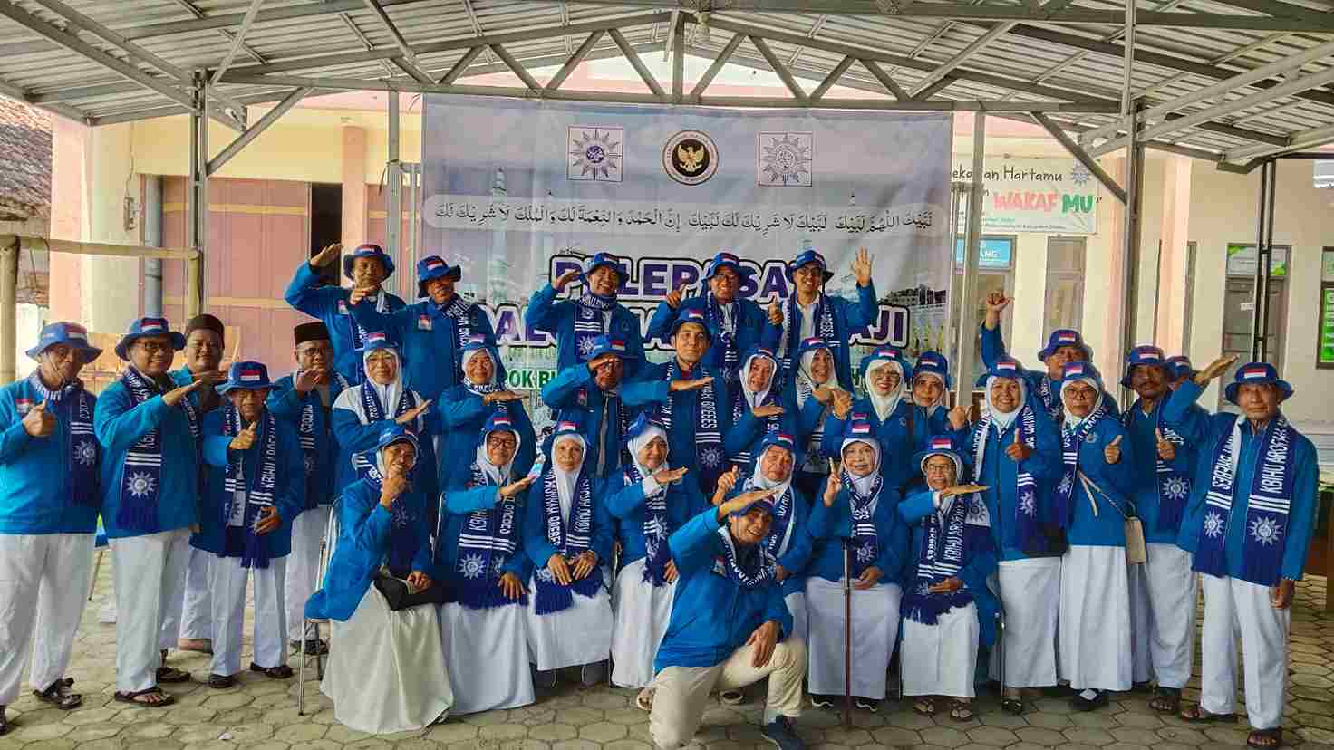 Dilepas Penuh Haru, 79 Jemaah Haji Muhammadiyah Brebes Siap Menjawab Panggilan Allah ke Tanah Suci