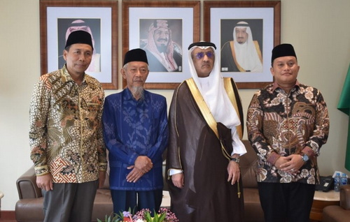 Tim Muhammadiyah saat berkunjung di Kedubes Arab Saudi di Jakarta. (ist)
