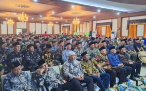 Ketua Umum PP Muhammadiyah, Haedar Nashir, hadir dalam acara Halalbihalal PWM Jatim. (ist)