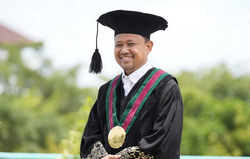 Prof. Dr.Phil. Ridho Al-Hamdi, M.A.