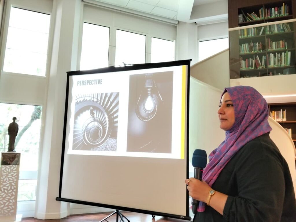 Workshop Fotografi “Your Story in Focus” Menampilkan Kisah Muslim di Belanda Sedang Berhaji