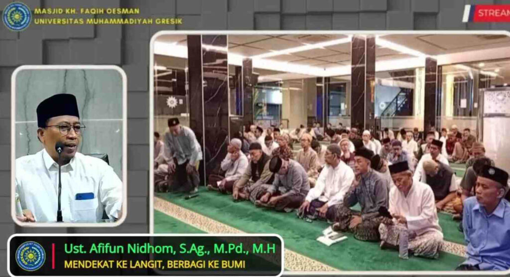 Kajian Subuh di UM Gresik, Seruan “Mendekat ke Langit, Berbagi ke Bumi” Menggema