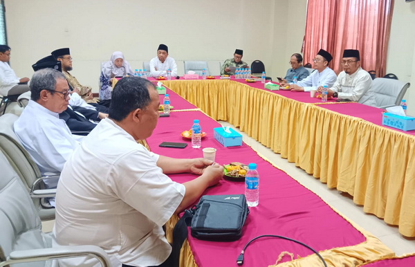 Suasana audiensi Majelis tabligh dengan unsur pimpinan PWM Jatim. (wan)