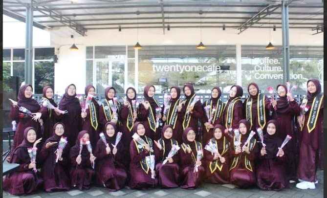 Muhammadiyah Boarding School (MBS) Bumiayu melepas 34 santri tingkat SMA untuk melangkah ke jenjang pendidikan yang lebih tinggi. (ist)