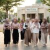Menemukan Esensi Manusia: Ketika Rupa Tak Lagi Utama