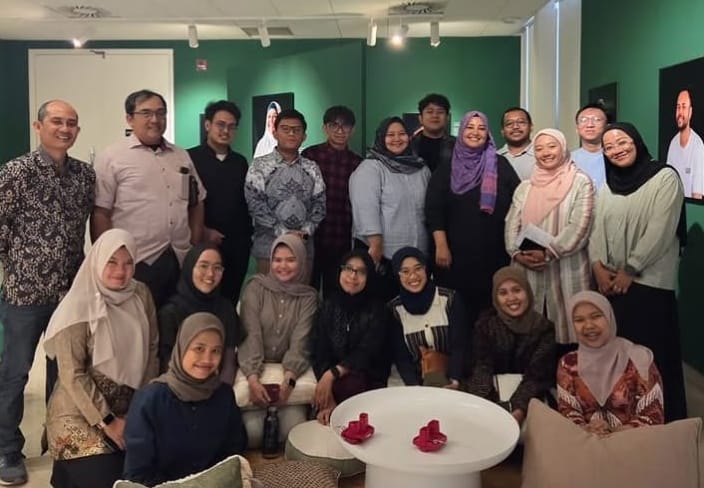 Workshop Fotografi “Your Story in Focus” Menampilkan Kisah Muslim di Belanda Sedang Berhaji