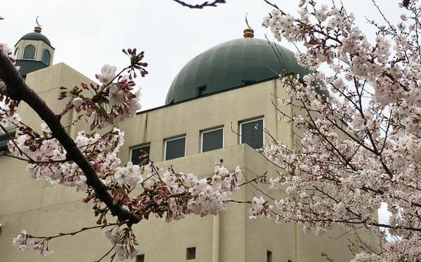 Masjid Fukuoka merupakan salah satu masjid terkenal di Jepang, sebagai tempat berkumpulnya komunitas muslim di Fukuoka. (ist)