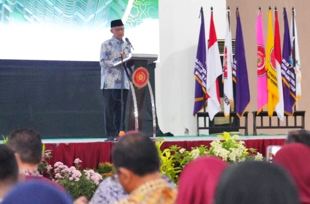 Haedar Nashir saat memberikan sambutan di Kampus UMC. (ist)