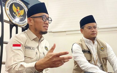 Wakil Menteri Haji dan Umrah RI, Dahnil Anzar Simanjuntak, saat memberikan keterangan di Makkah. (ist)