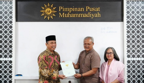 Serah terima akad hibah aset tanah dan bangunan kepada Muhammadiyah. (ist)