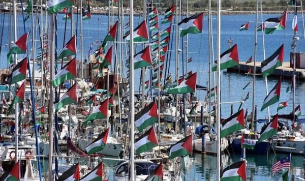 Puluhan kapal yang mengangkut bantuan kemanusiaan untuk warga gaza, Palestina. (ist)