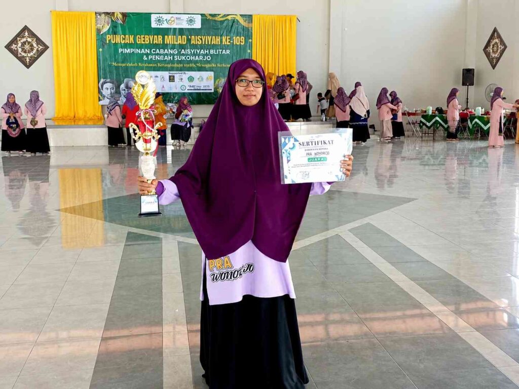 Lomba Pidato Bahasa Jawa Milad 'Aisyiyah Blimbing Jaring Mubalighah Masa Depan