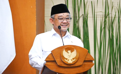 Mendikdasmen Abdul Mu'ti.