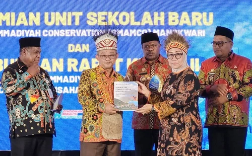Mendikdasmen Abdul Mu'ti dalam peresmian SMA Muhammadiyah Konservasi. (ist)