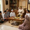 Keajaiban Silaturahmi: Jembatan Keberkahan di Era Modern