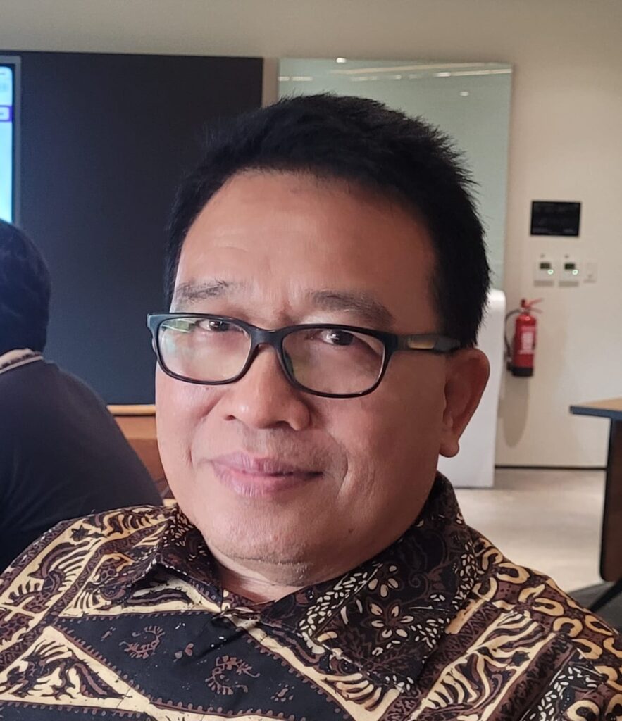 Pejabat Publik Tak Harus Berkurban?