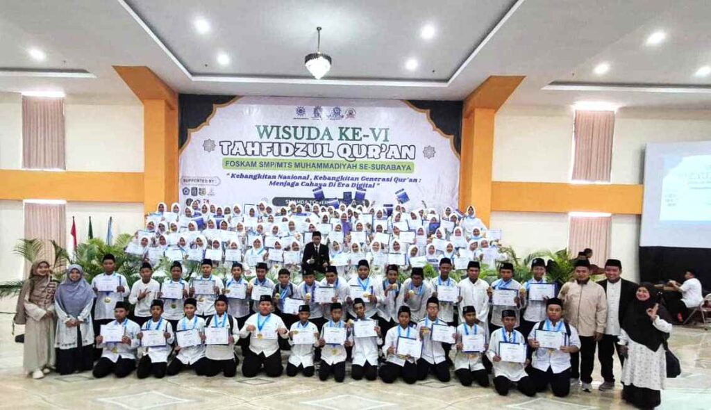 SMP Muhammadiyah 15 Boarding School Jadi Peserta Terbanyak dan Torehkan Prestasi Wisudawan Terbaik