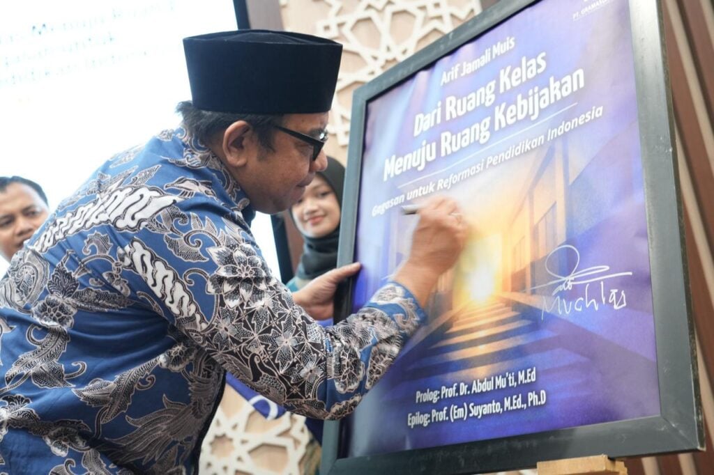Dari Guru ke Pembuat Kebijakan, Arif Jamali Muis Tuangkan Gagasan Reformasi Pendidikan dalam Buku